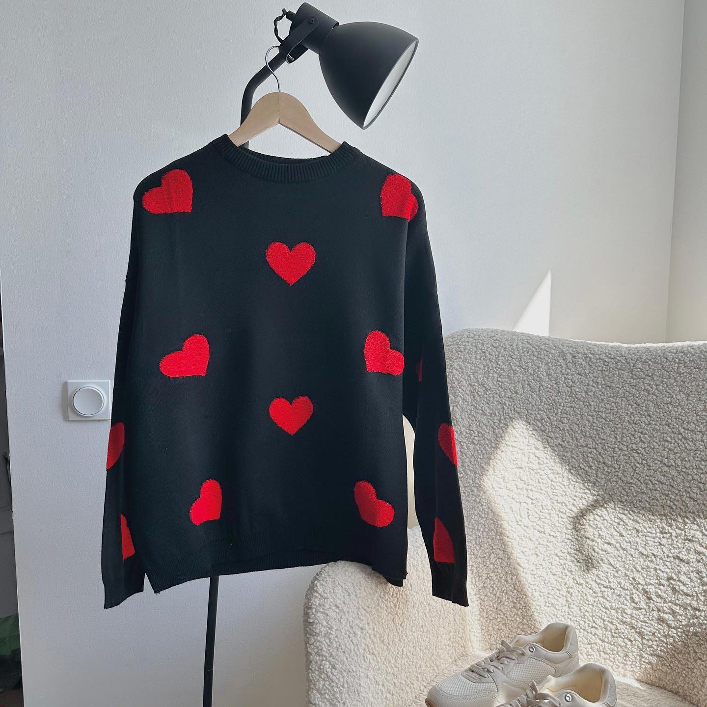 Cute Heart Shape Round Neck Autumn And Winter Loose Casual Top Sweater